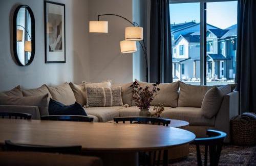 Mountain Green House | Snowbasin Retreat in Roam RO 5966 Wkly Disc