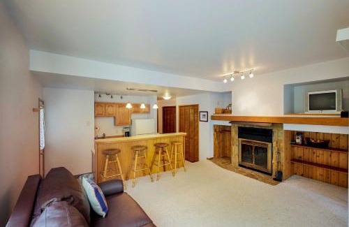 Alyeska Apartment | Snowbird 131-B