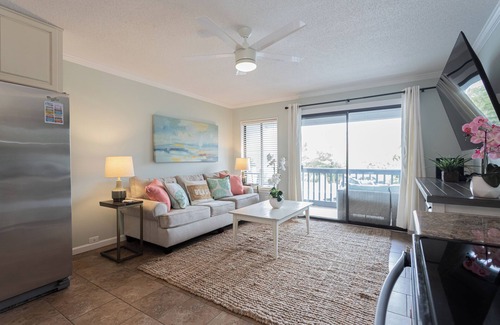 Tybee Island Apartment | Snowbird 30 Day - Condo with pool