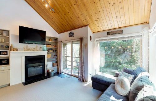 Alyeska Apartment | Snowbird Condo #170-D