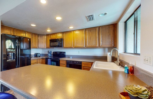 Dobson Ranch Condo | Snowbird-Friendly Condo w/Shared Pool, WiFi, Central AC, W/D, and Private Patio