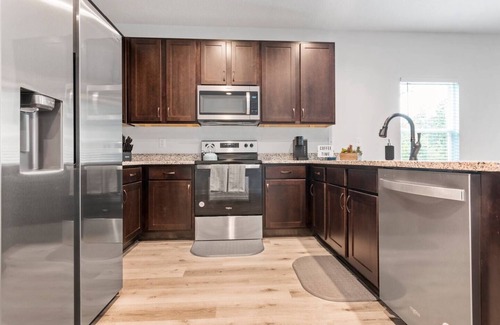 Navarre House | *Snowbird Rates/Monthly Discounts* Pool, Paddle Boards & BBQ Grill