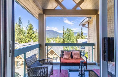 Upper Village Apartment | Snowbird Townhouses by Elevate Vacations