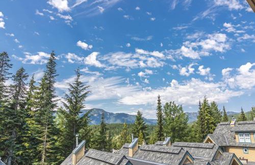 Upper Village Apartment | Snowbird Townhouses by Elevate Vacations