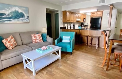 Orange Beach Condo | ☼ Snowbird Wanted ☼Beach Front Complex 2B/2BA, Heated Pool, Message For Rates