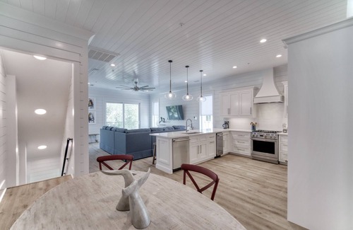Orange Beach House | 👉SNOWBIRDS 40% OFF! THE OSPREY BEACH + BOATING! BOAT SLIP INCLUDED + POOL.
