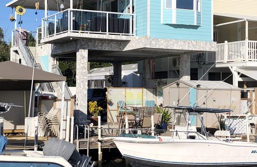 Marathon House | *Snowbirds Paradise*