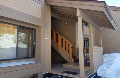 Mammoth Lakes Condo | Snowcreek Resort Vacation Rental #266