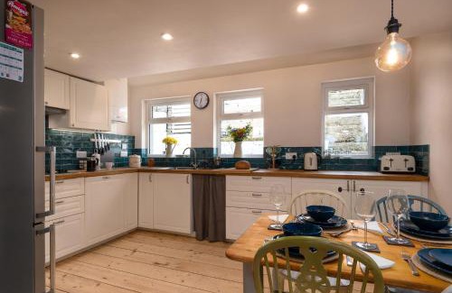 Gallt Y Foel House | Snowdon Street
