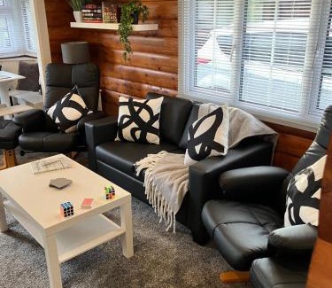 Bronaber House | Snowdonia luxury log cabin