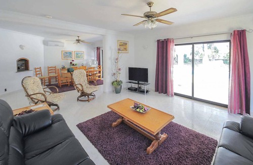 Vilamoura Villa | Snowdrop.