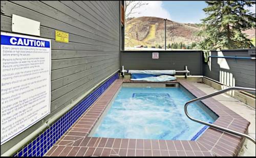 North Park City Apartment | Snowflake Sanctuary