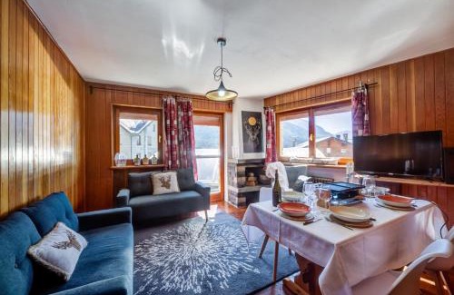 Lignod Apartment | Snowflakes Retreat - Roomy Apartment with a view & Relax Solarium CIR 0133