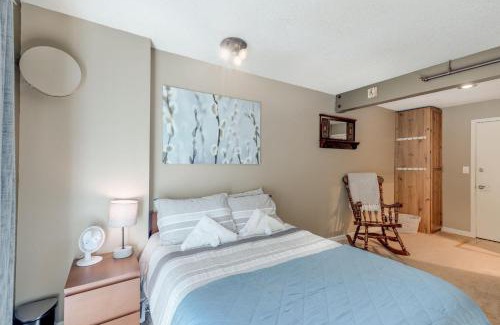 Glacier Apartment | Snowline Lodge Condo #37 - Cute Condo - Sleeps 2