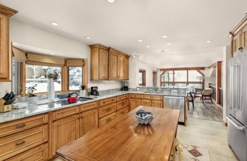 Snowmass Village Condo | Snowmass CO | Woodrun V Residences | 2 Bedroom
