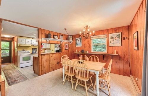 Snowshoe Cabin | Snowshoe Cabin w/Resort Perks - Ski, Tube & More!