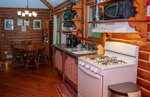 Slaty Fork Cabin | Snowshoe Log Cabin - Dancing Star