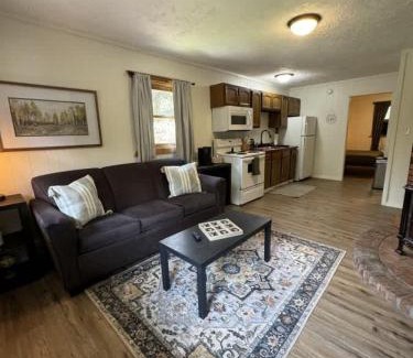 Bessemer House | Snowy Escapes at Powderhorn Mountain