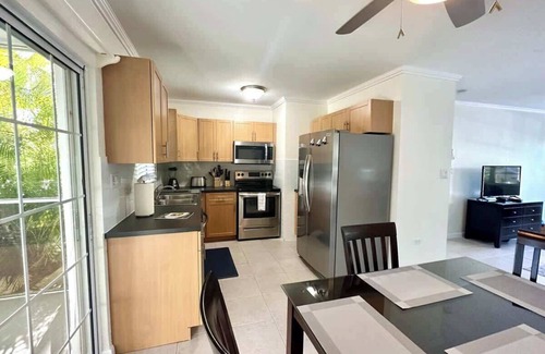 Seven Mile Beach Condo | Snug Harbour View #5 at 7 Mile Beach on Canal