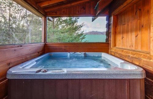 Pigeon Forge House | Snuggle Bear Hideaway