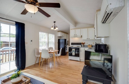 Monteagle Cottage | Snuggle Up in our Teddy Cottage! *New Listing*