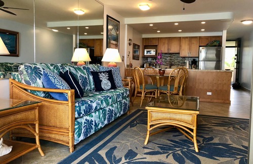 Kahana Condo | SO CLOSE YOU CAN HEAR THE OCEAN-Oceanfront-Unobstructed View-Quiet Top Floor