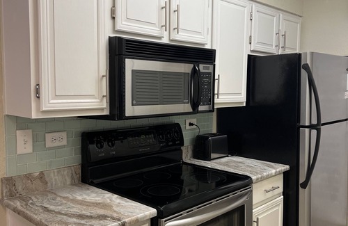 Fort Walton Beach - Destin Condo | SO CLOSE, YOUR TOES ARE ALMOST IN THE SAND! BOOK EARLY!nPREMIER HOST!
