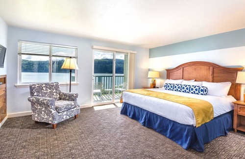 Adelma Beach Resort | So much to enjoy . So little Time !