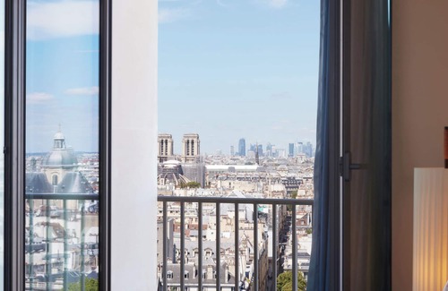 Arsenal Hotel | SO/Paris Hotel