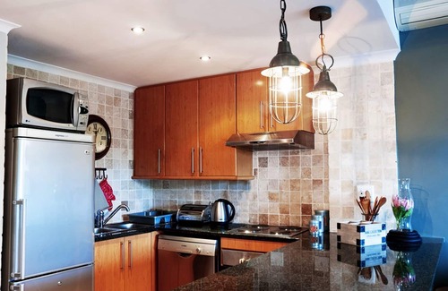 Stellenbosch Central Apartment | Soak in the Stellenbosch vibe from your own apartment with private balcony