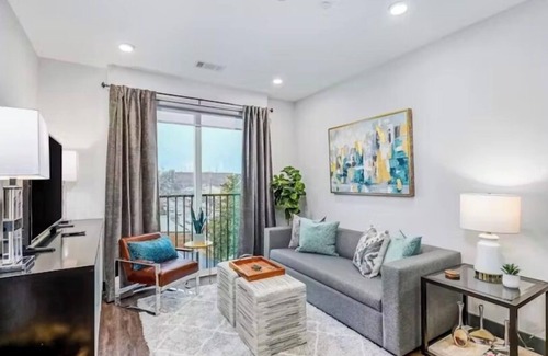 Rolling Mill Hill Condo | Soak Up the Calm, Modern Atmosphere of The MUSE Downtown Sleeps 6