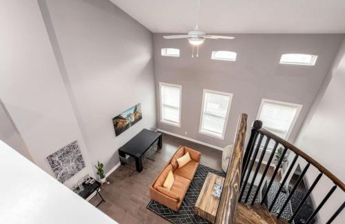 Over-the-Rhine House | Soaring 2-Bedroom Parkside Loft Walkable to it All