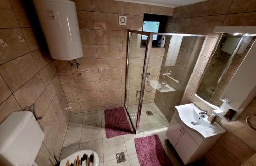 Novi Becej Apartment | Sobe - Palasthy