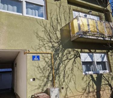 Nova Gradiska Apartment | Sobe Zimmer & Apartmani Nova Gradiška