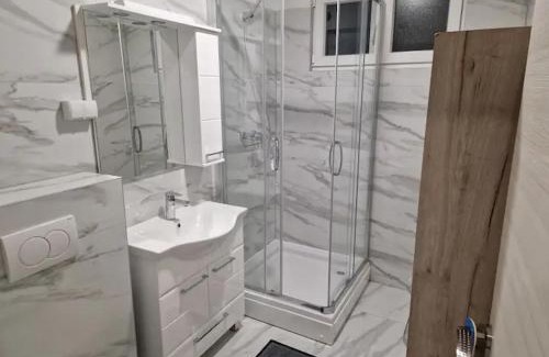 Nova Gradiska Apartment | Sobe Zimmer & Apartmani Nova Gradiška