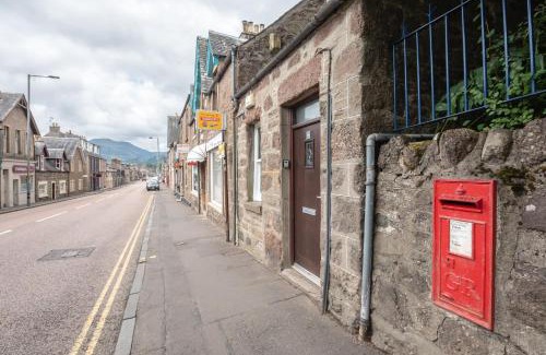 Callander House | Socair