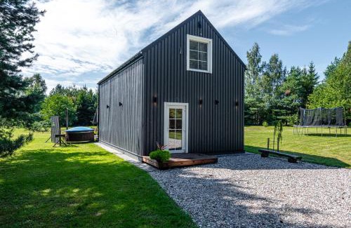 Priekule House | Sodyba pas Brolius - Mažasis Namelis - Entire Barn House 85m2