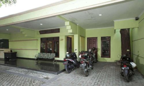 Surabaya House | Soerabaja Place Guest House