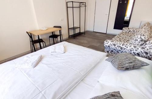 Prague 7 House | Sofa room G2 Prague 7