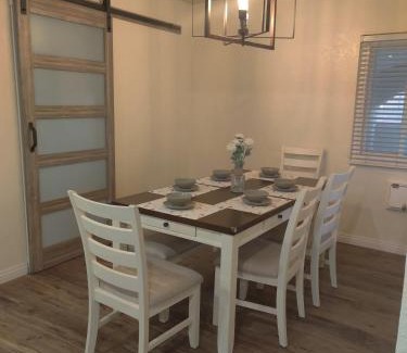 Los Angeles Apartment | sofi intuit cozy home free parking queen beds