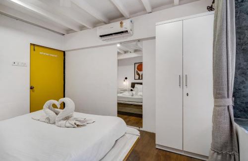 Pali Hill Apartment | Sofia 1BHK Khar W by The Bombay Home Company