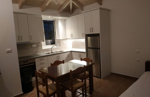 Kourouklata Cottage | Sofia's house at Angonas-Kefalonia