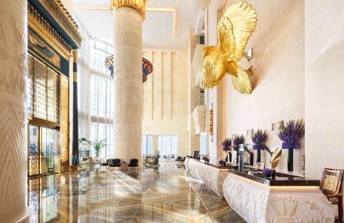 Bur Dubai Hotel | Sofitel Dubai The Obelisk