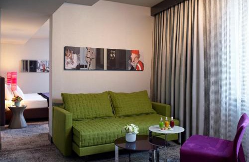 Ludwigsvorstadt-Kliniken Hotel | Sofitel Munich Bayerpost