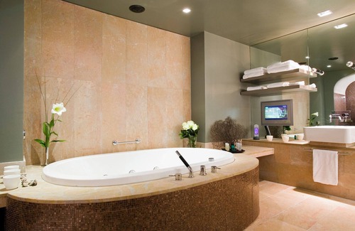 Ludwigsvorstadt-Kliniken Hotel | Sofitel Munich Bayerpost