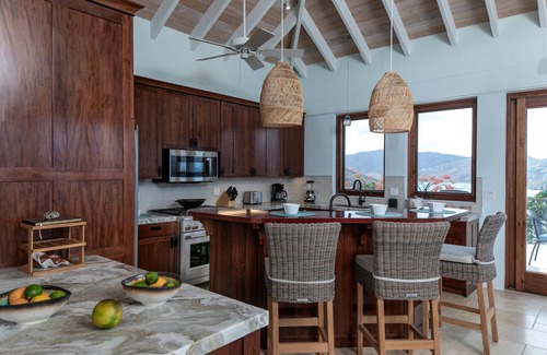 Estate Emmaus Villa | Soft breezes, rainbows, breath taking views