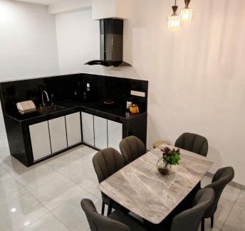 Batu Pahat House | Soga Homestay 6 Rooms 4 Baths New House