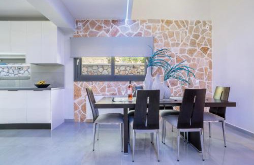 Sfakiotes Villa | SoHa luxury house