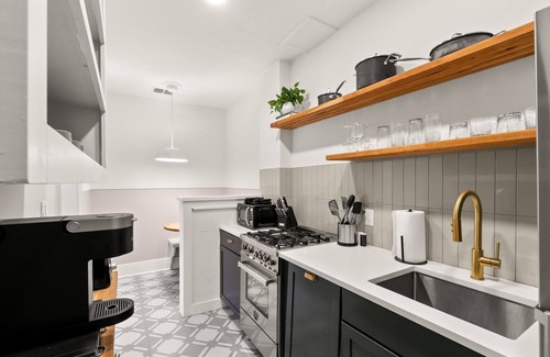 SoHo Apartment | SoHo Siesta | Stunning SoHo Apt w/Private Balcony