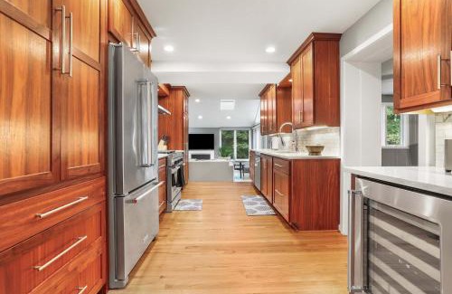 Baileys Crossroads House | Sojourn Beautiful Family Home with Beach Access & Backyard